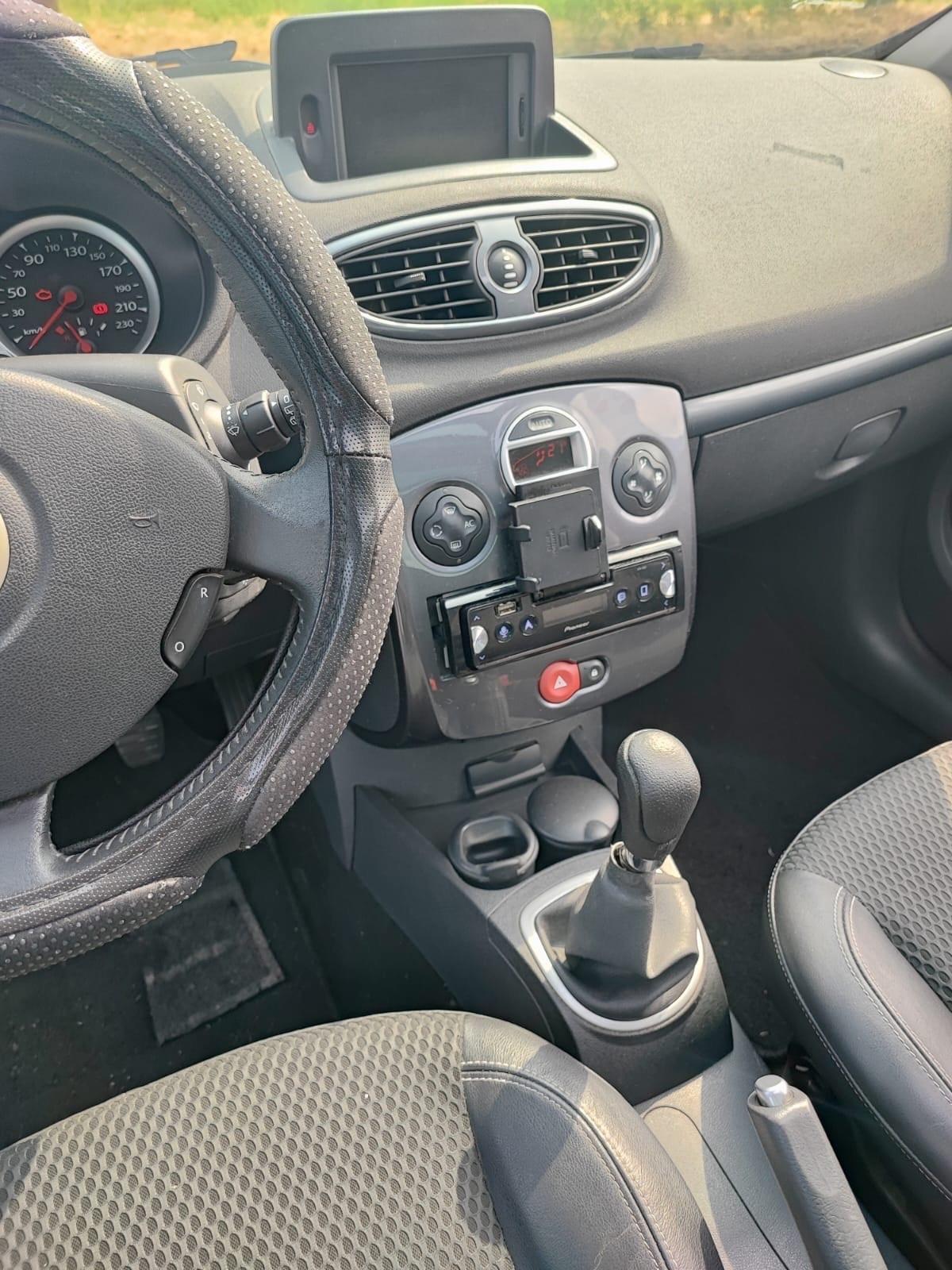 Renault Clio 1.2 16V TCE 100CV 5 porte Luxe