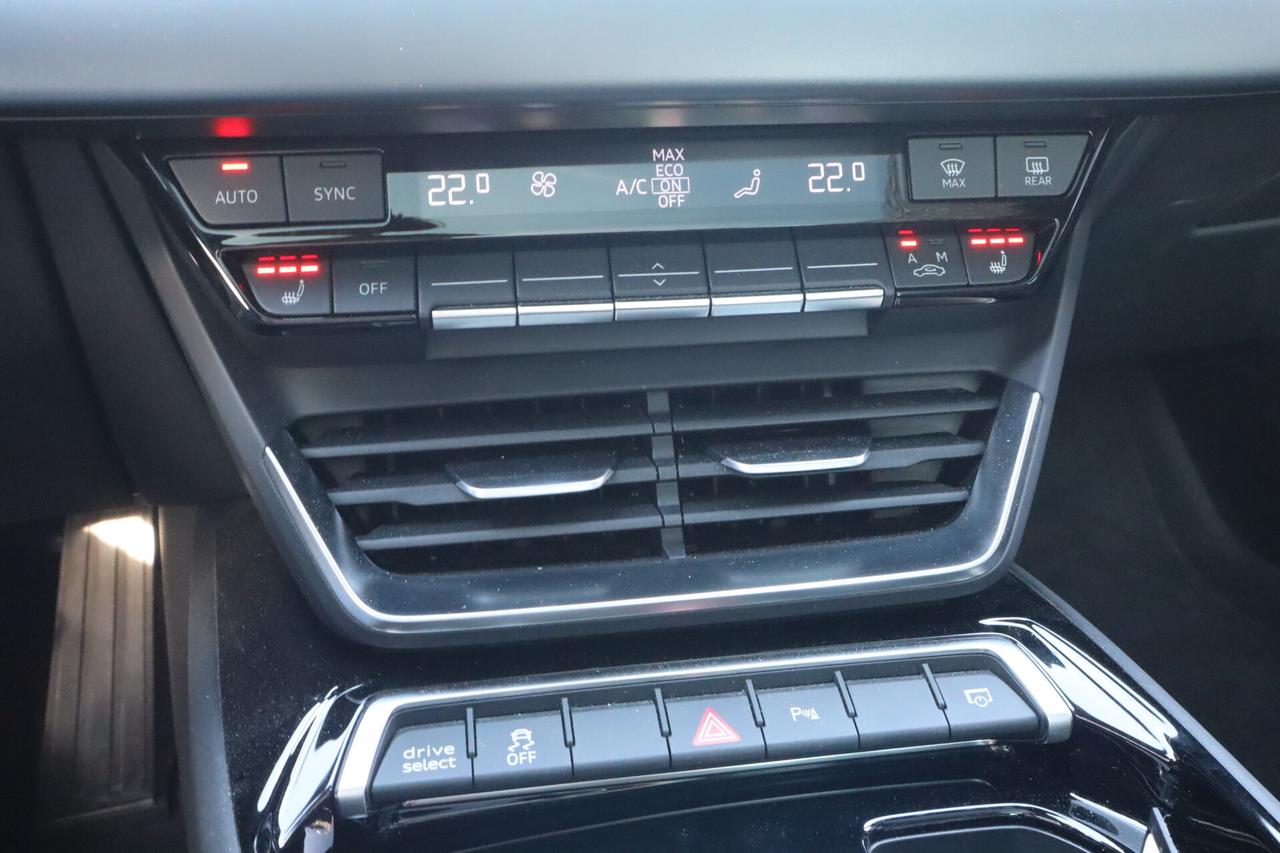 Audi E-tron GT QUATTRO 476CV 20" CAMERA PANORAMA LED