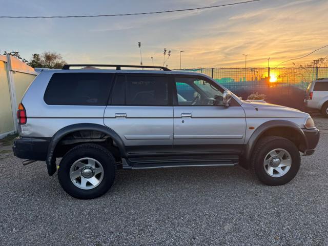 MITSUBISHI Pajero Sport 2.5 TDI GLS Target