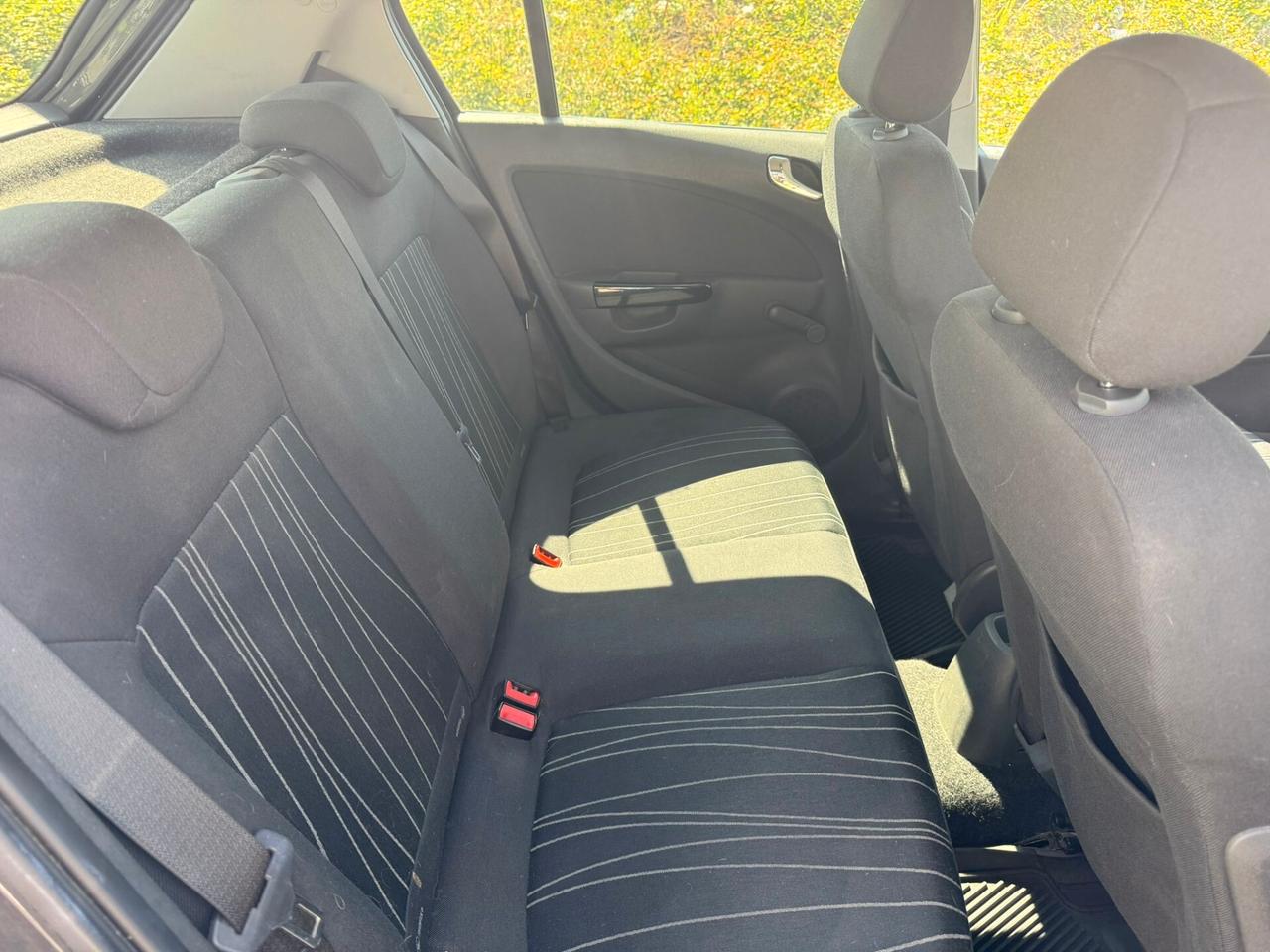 Opel Corsa 1.2 5 porte Cosmo