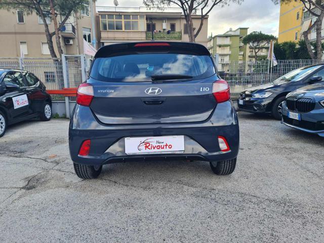 HYUNDAI i10 1.0 MPI AT Tech Automatica