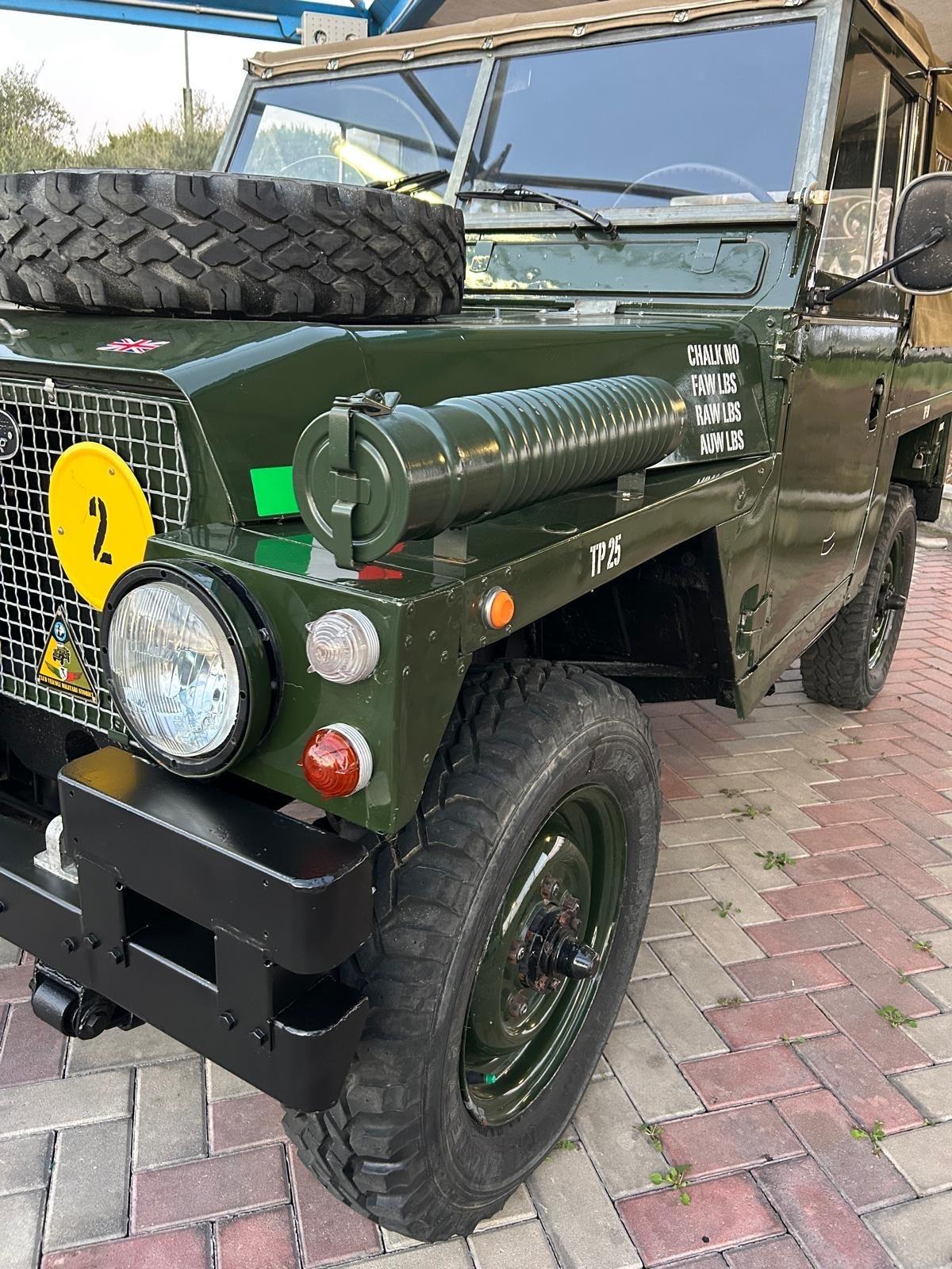 Land Rover Defender 110 diesel Hard-top