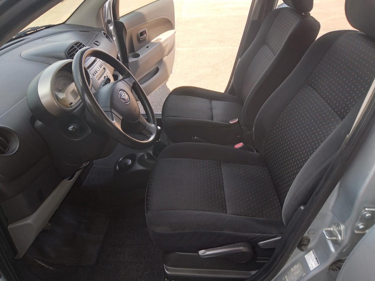 Daihatsu Sirion 1.3 91cv Taka Green Powered x neopatentati