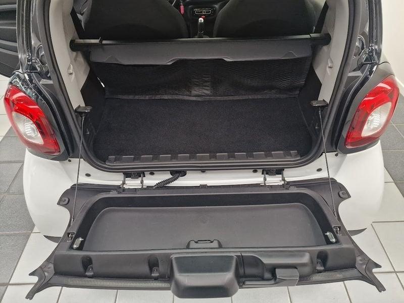 smart fortwo fortwo 70 1.0 Youngster