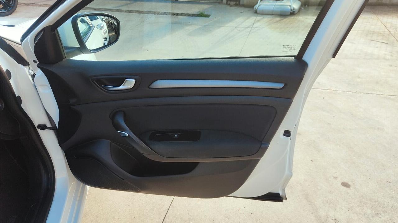 Renault Megane Mégane Blue dCi 115 CV Techno