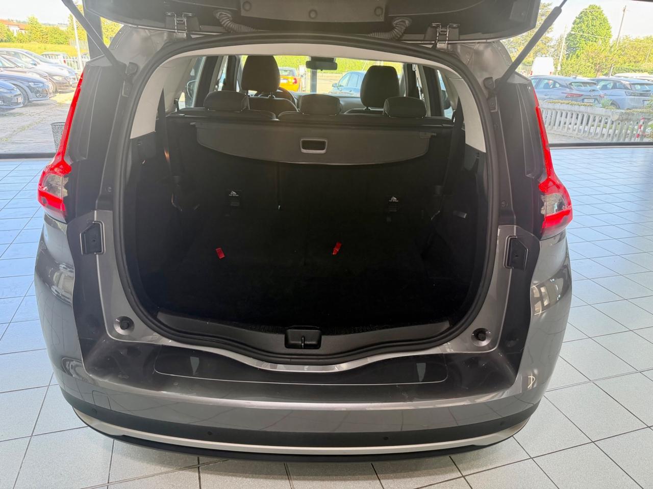 Renault Grand Scenic Blue dCi 120 CV Sport Edition