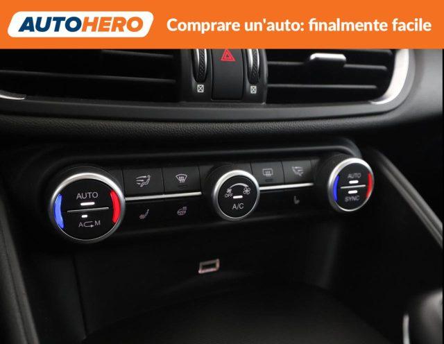 ALFA ROMEO Giulia 2.2 Turbodiesel 210 CV AT8 AWD Q4 Veloce