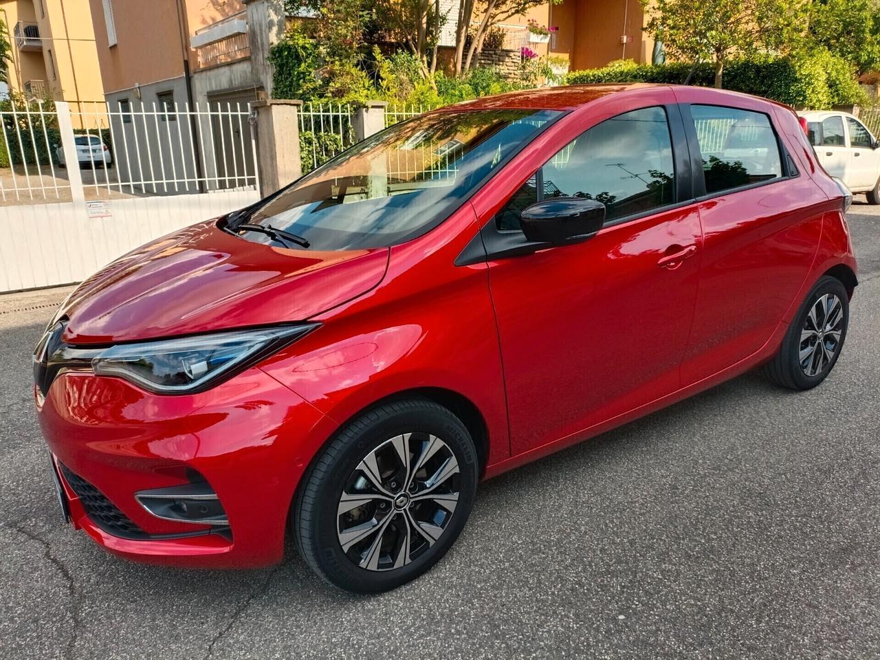 Renault ZOE Intens R135