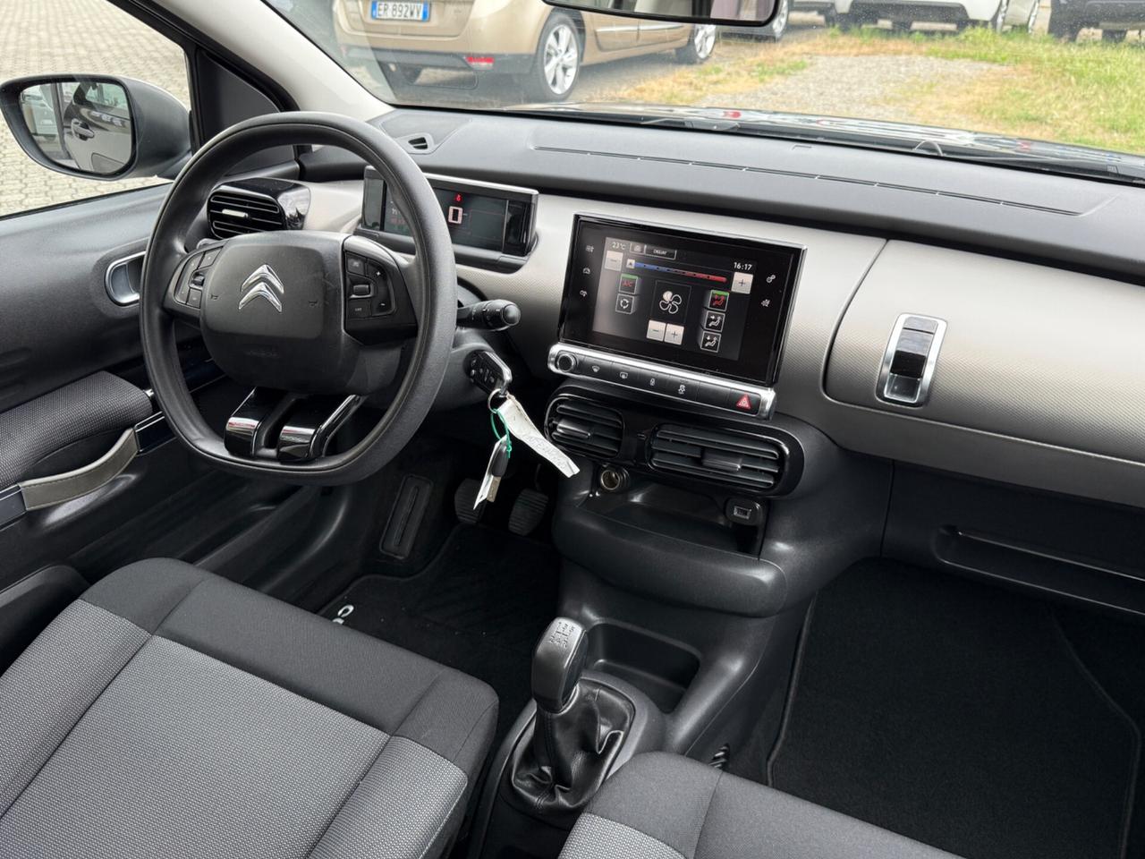 Citroen C4 Cactus 1.2B!|NEOPATENTATI