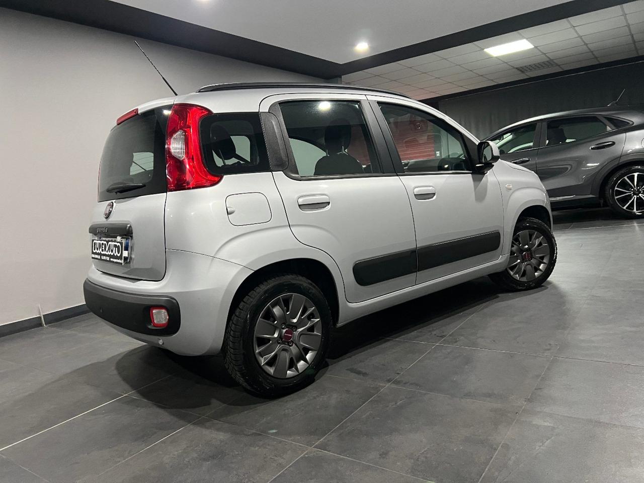 Fiat New Panda 0.9 TwinAir Turbo S&S Lounge Dual logic