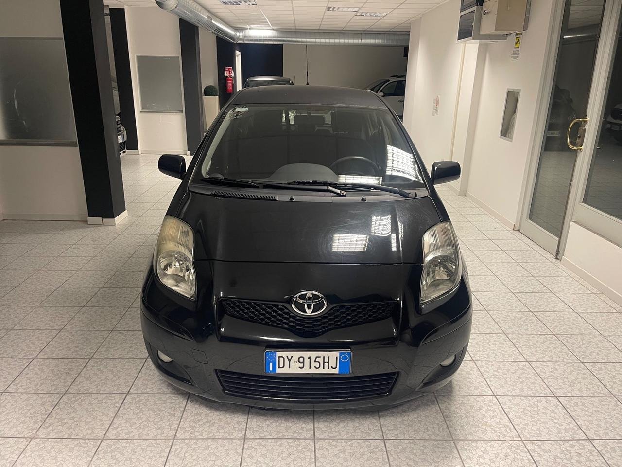 Toyota Yaris 1.3 5 porte Sol