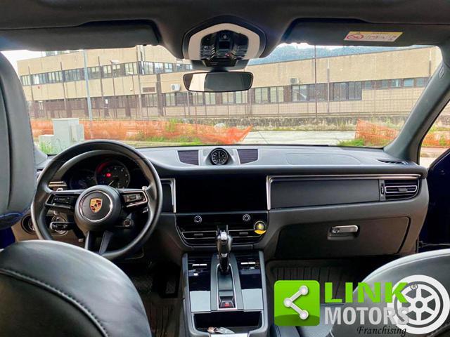 PORSCHE Macan 2.0