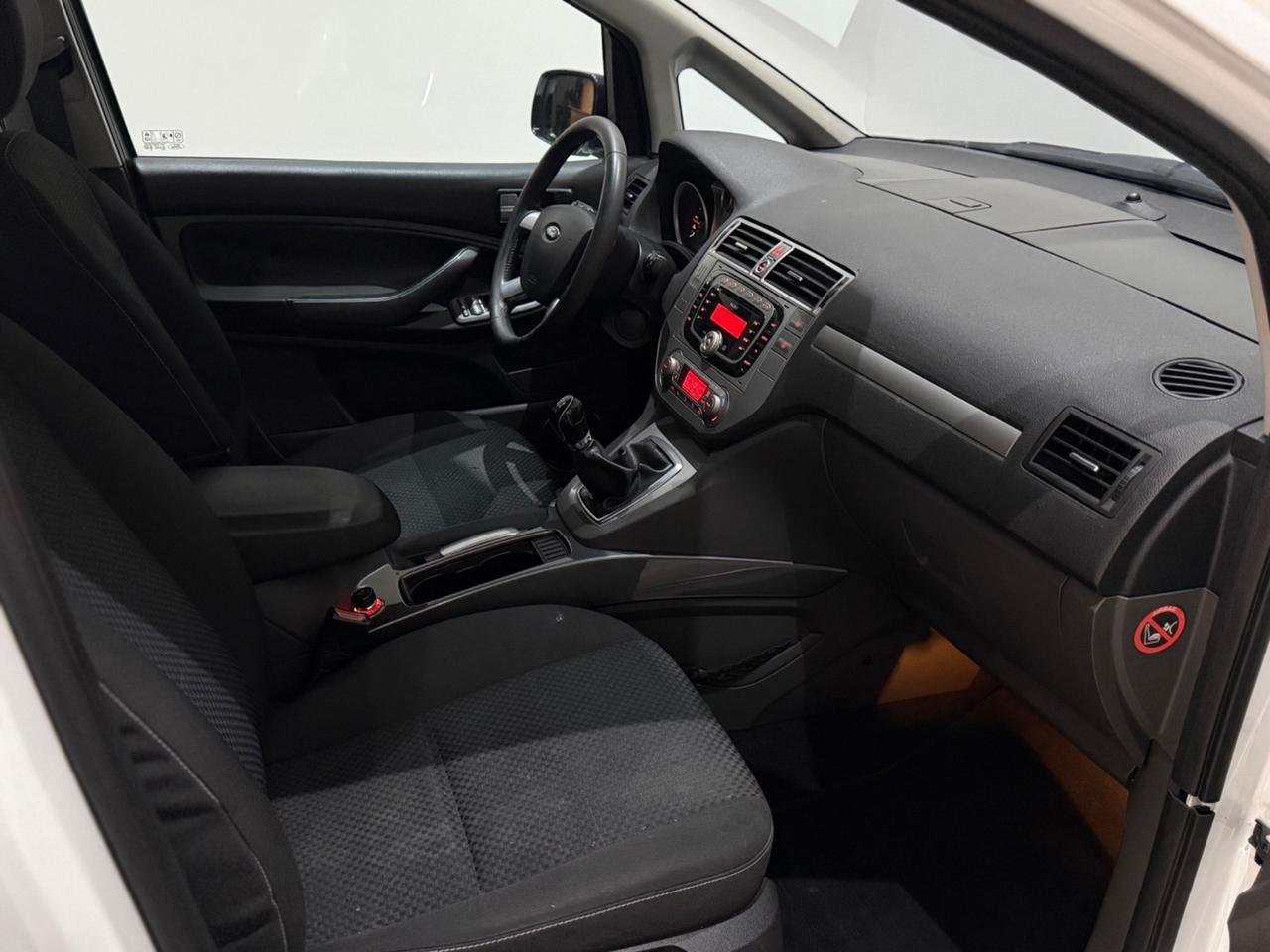 Ford C-Max 1.6 TDCi 90 CV Titanium Per Neopatentati