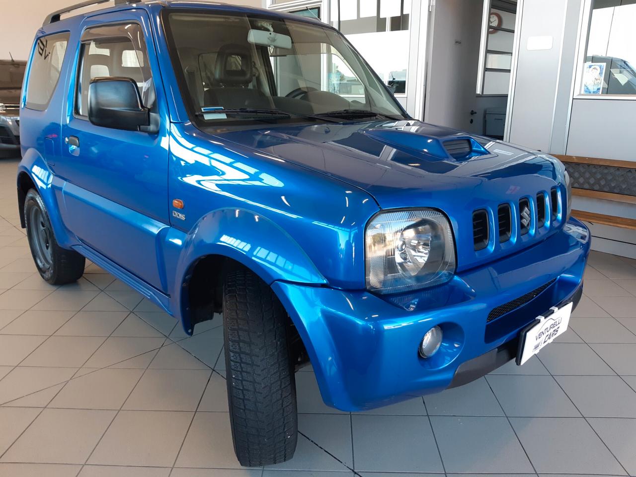 Suzuki Jimny 1.5 DDiS cat 4WD CON GANCIO TRAINO