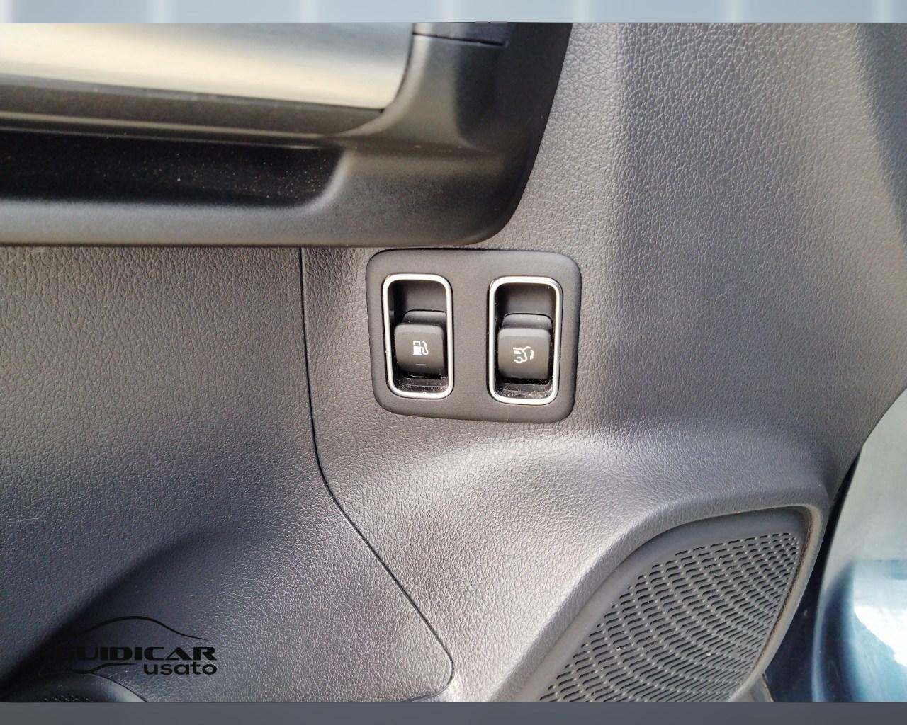 Mercedes-Benz GLA-H247 2020 - GLA 250 e phev (eq-power) Premium auto
