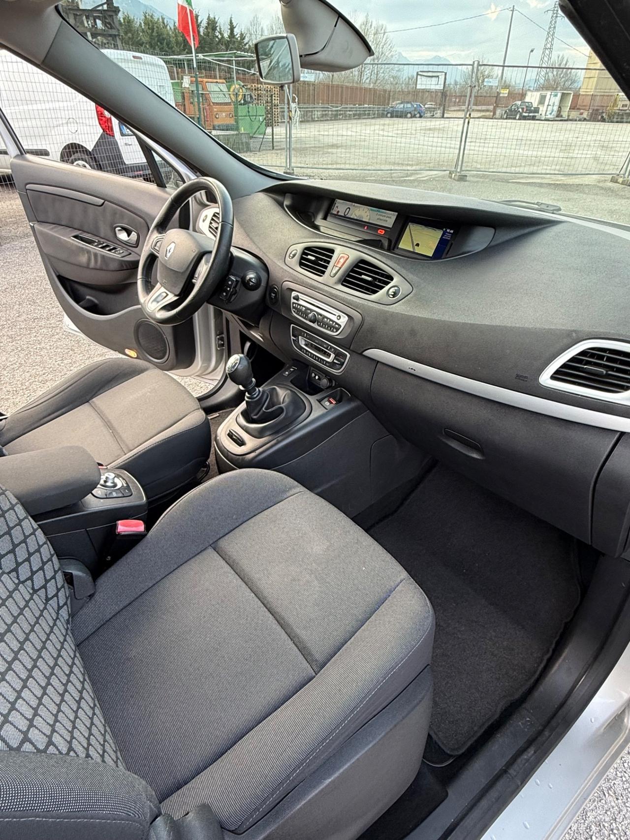 Renault Scenic Scénic 1.9 dCi 130CV Luxe