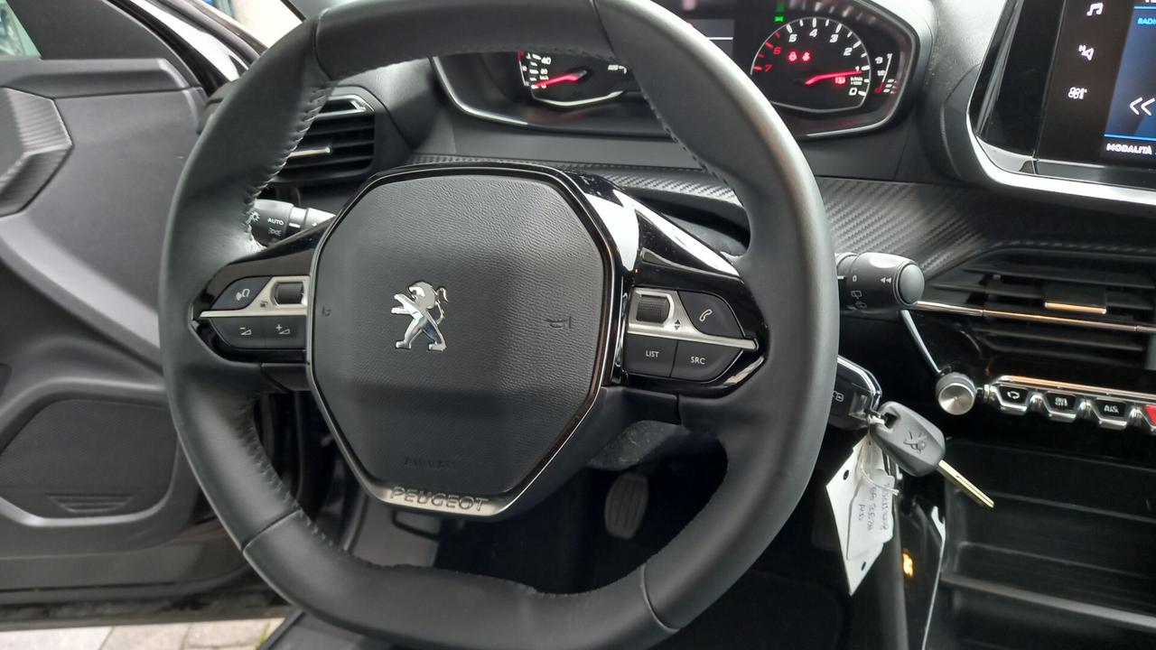 Peugeot 2008 PureTech 100 S&S Active Pack