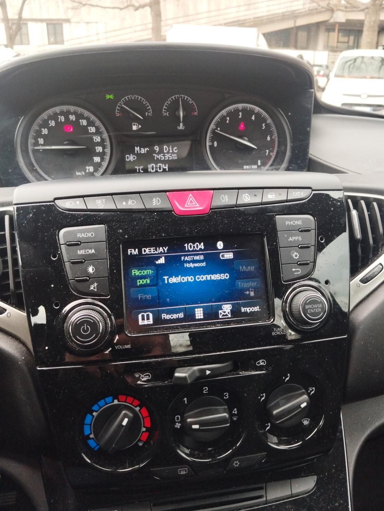 Lancia Ypsilon 1.2 69 CV 5 porte S&S Gold