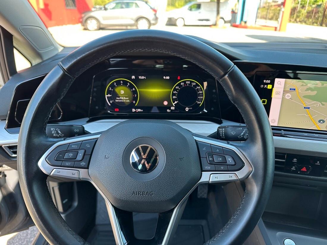 Volkswagen Golf 1.0 TSI 115 CV 5p. Business BlueMotion Technology
