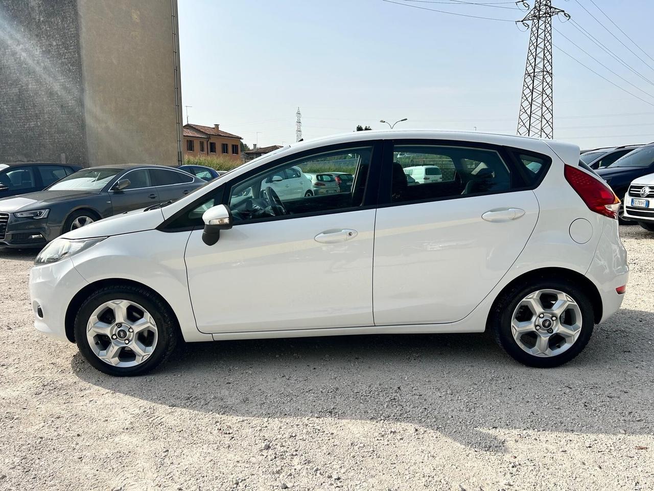 FORD FIESTA 1.4TDCI TITANIUM