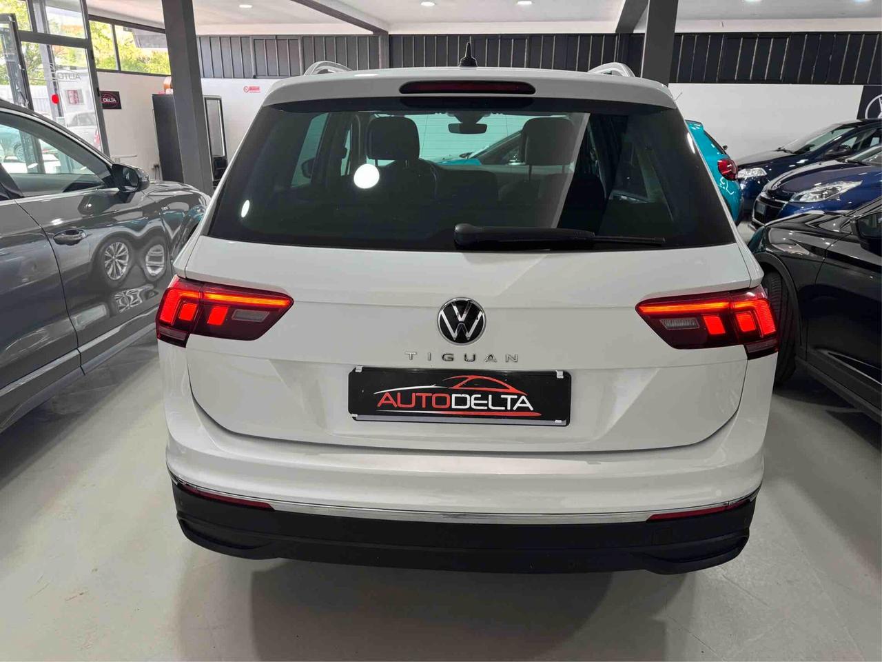 Volkswagen Tiguan Anno 12/2021 2.0 TDI 150 CV SCR DSG Elegance
