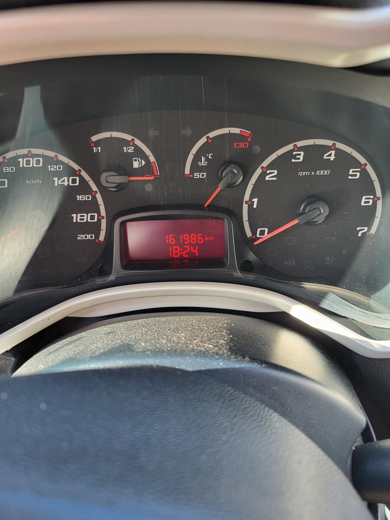 Ford Ka Ka+ 1.3 TDCi 75CV cDPF