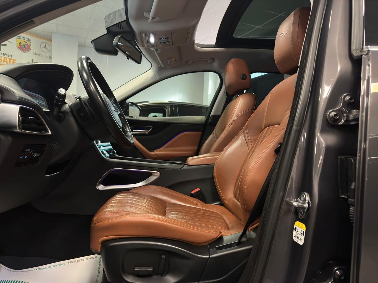 Jaguar F-Pace 2.0 D 180 CV AWD aut. Portfolio