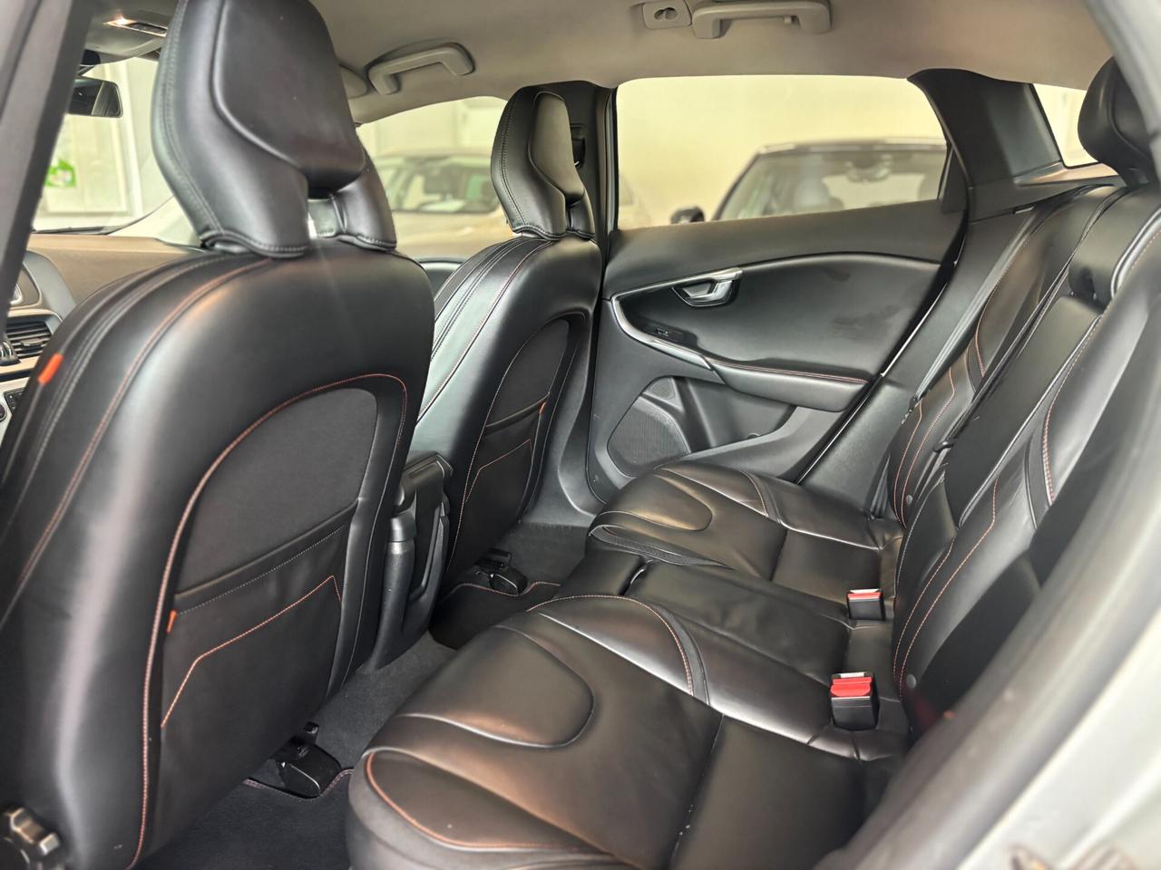 Volvo V40 D2 Geartronic Volvo Ocean Race