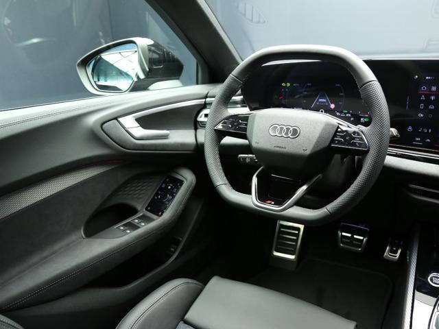 AUDI A5 Avant TDI 204CV mHEV+ S tronic S line Edition