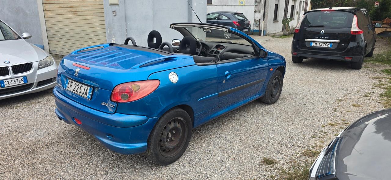 Peugeot 206 1.6 16V CC