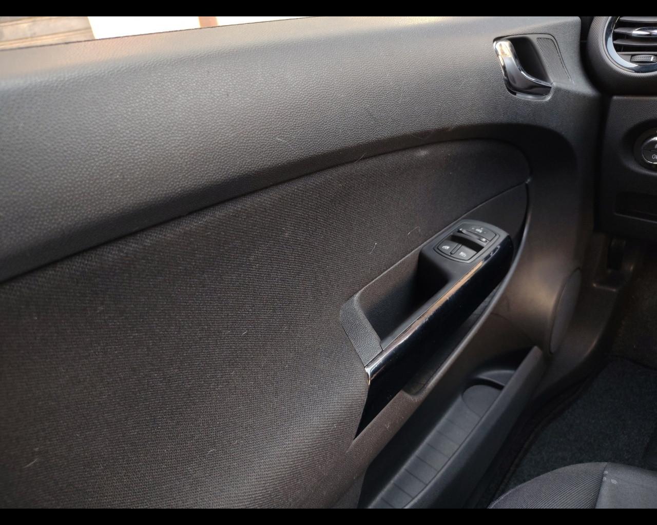 OPEL Corsa 4ª serie - Corsa 1.2 3 porte Club