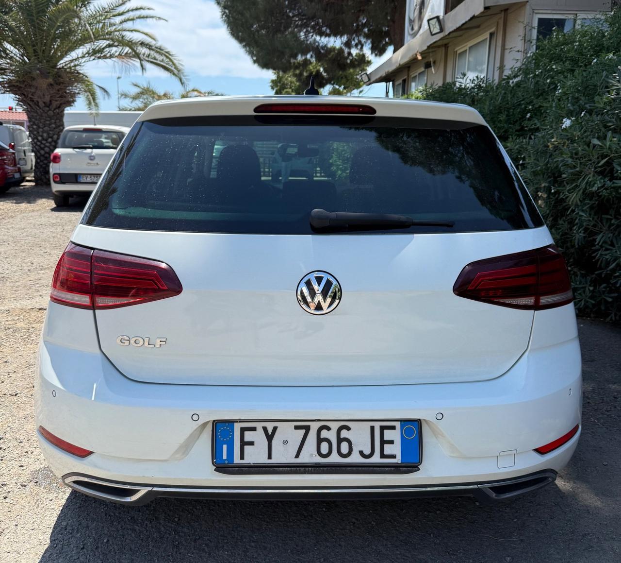 Volkswagen Golf 1.6 TDI 115 CV accessoriato