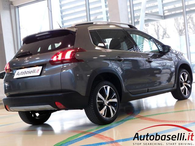 PEUGEOT 2008 1.2 TURBO 110CV S&S ALLURE, NAVIGATORE, CARPLAY