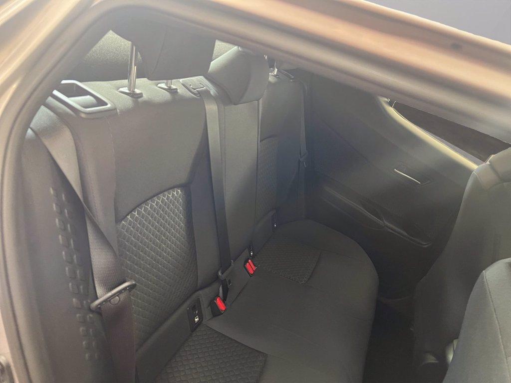 TOYOTA C-hr 1.8h business e-cvt del 2021