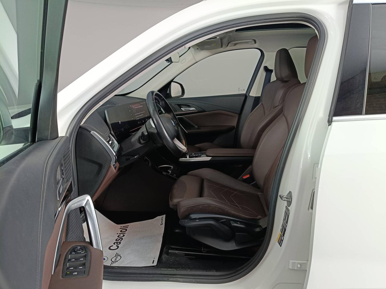 BMW X1 U11 - iX1 xdrive 30 X-Line