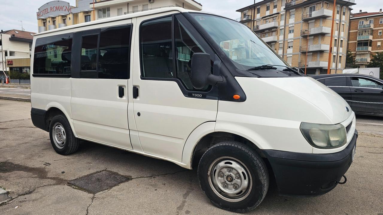 Ford Transit Bus 2.0 TD-75 cat PC-TM Combi 9 posti