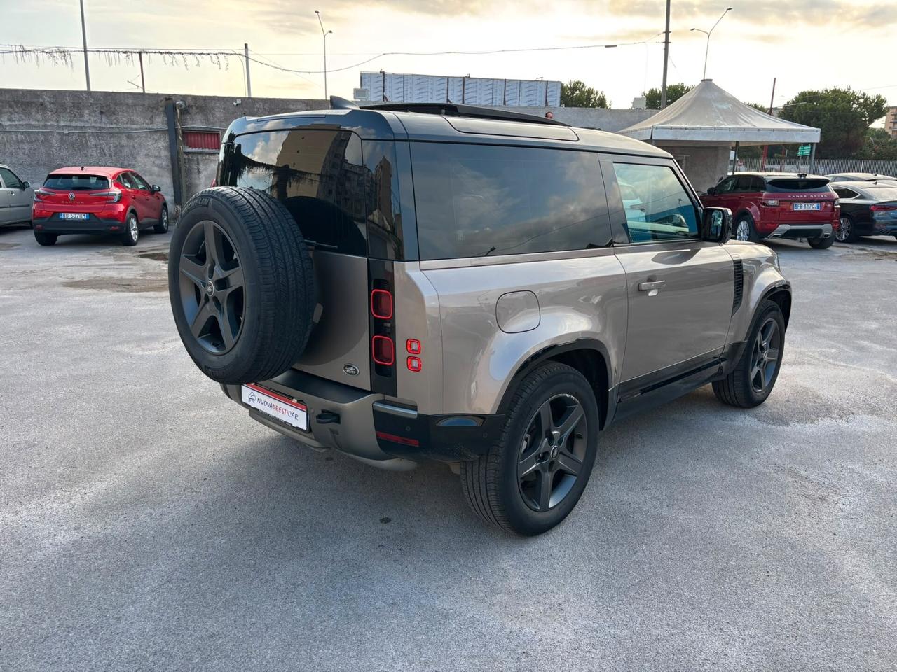 Land Rover Defender 90 D250 Mild Hybrid SE X DINAMIC