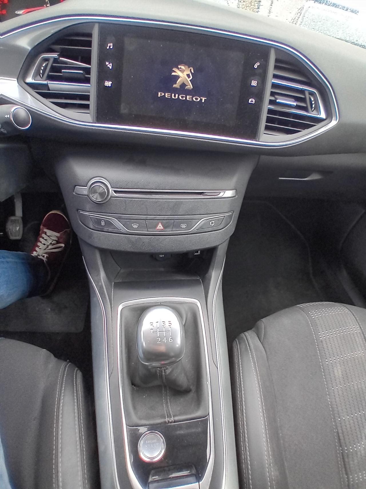 Peugeot 308 BlueHDi 130 SW Allure finanzio