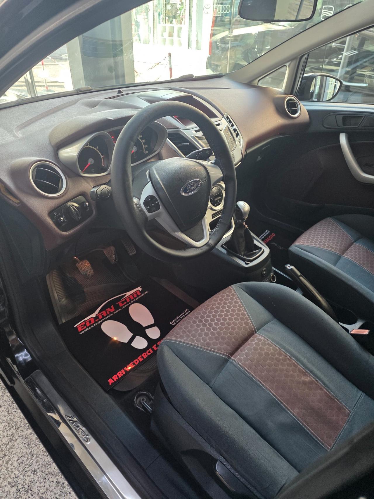 Ford Fiesta 1.4 5 porte Bz.- GPL Titanium