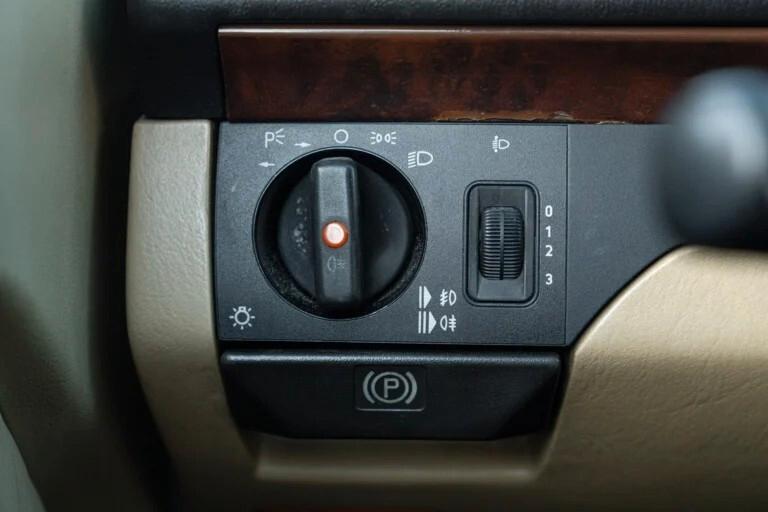 MERCEDES-BENZ CE 200 - MER00274