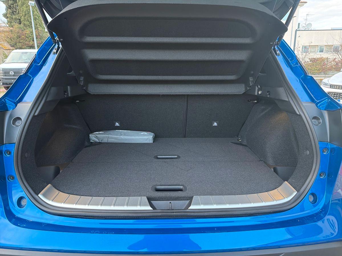 NISSAN QASHQAI N-CONNECTA MHYB 140CV MT 2W