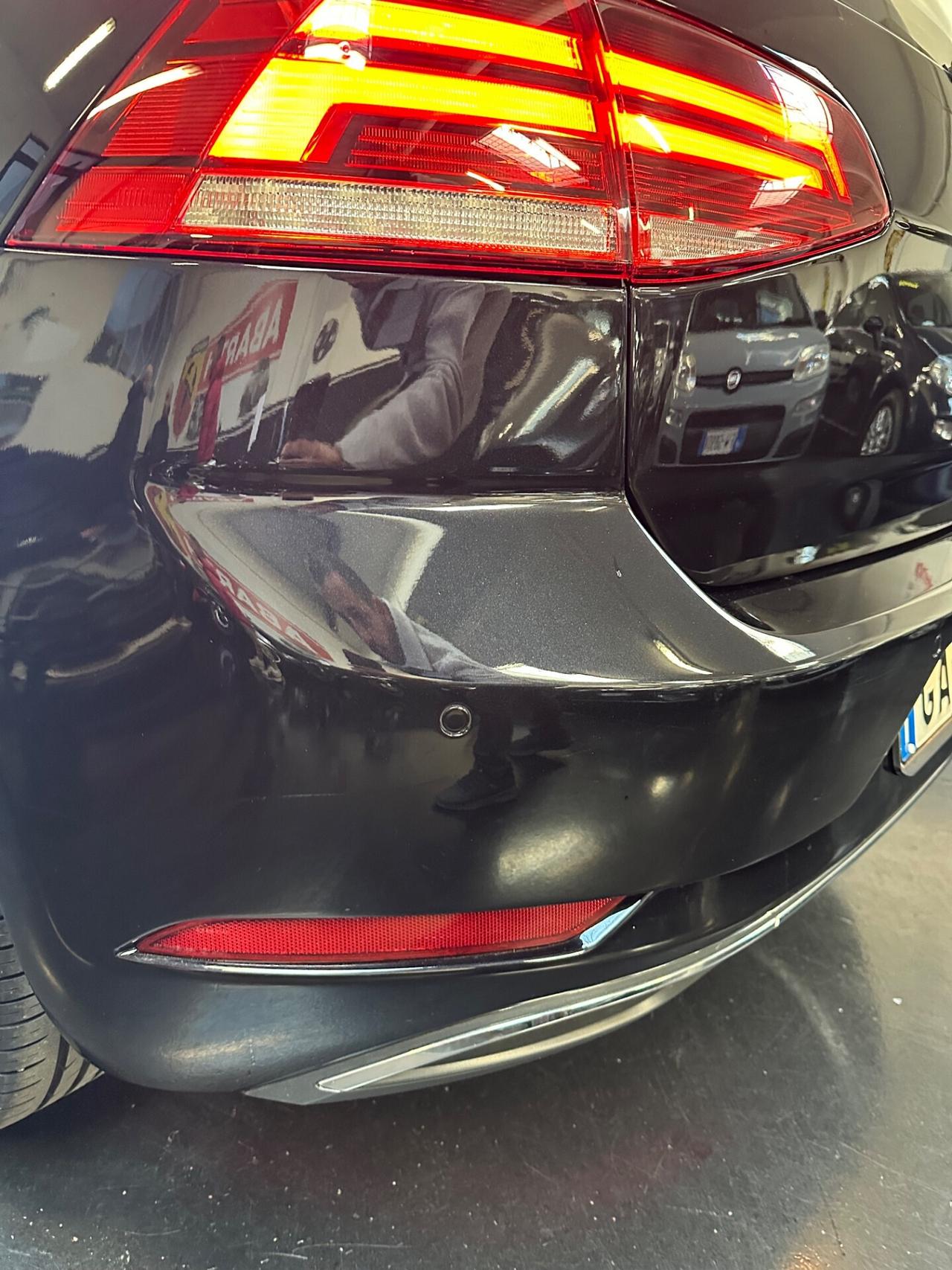 Volkswagen Golf 7.5 Business 1.6 TDI 5p. GANCIO TRAINO Trendline BlueMotion Technology