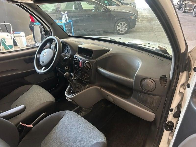 FIAT Doblò DOBLO 1.9 MJ CARGO MAXI S.VTR SX