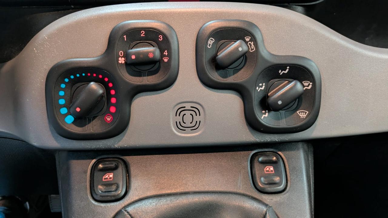 Fiat Panda 0.9 TwinAir Turbo Natural Power Lounge