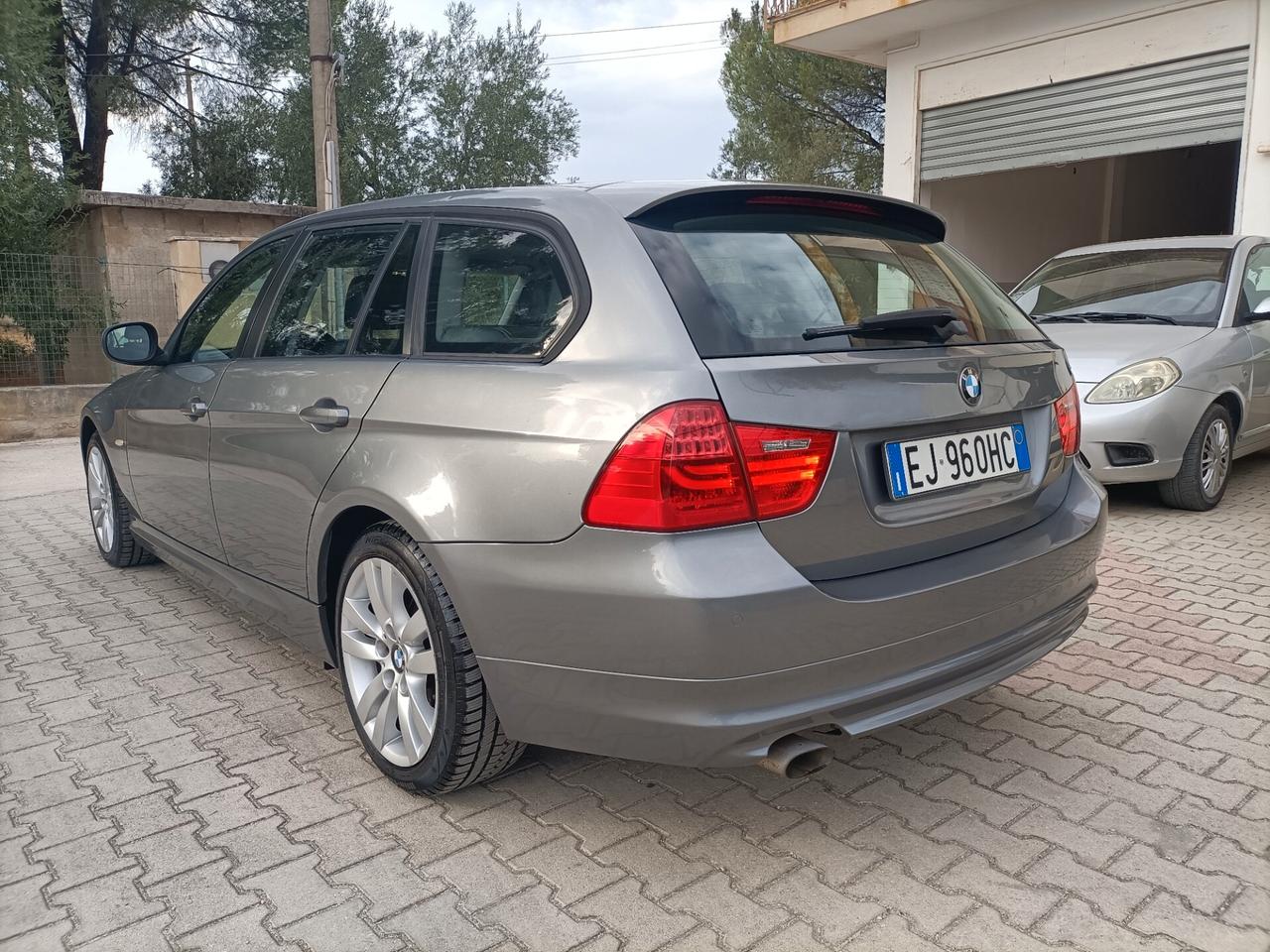 Bmw 318d 2.0 143CV Touring Futura