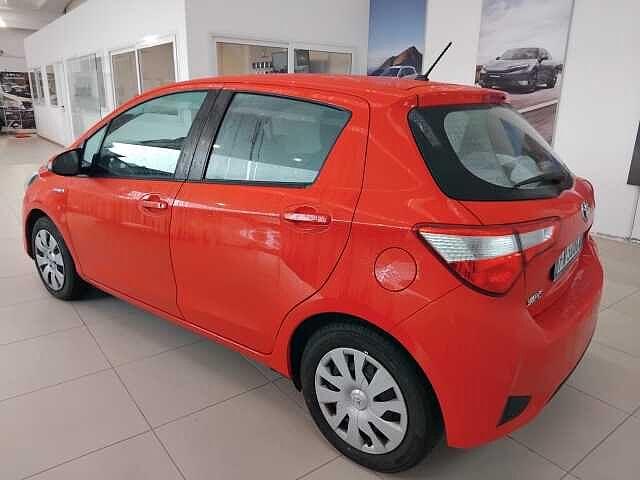 Toyota Yaris 1.5 Hybrid 5 porte Cool