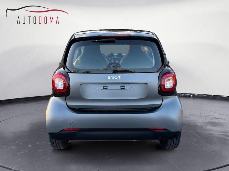 smart fortwo fortwo 70 1.0 twinamic Prime