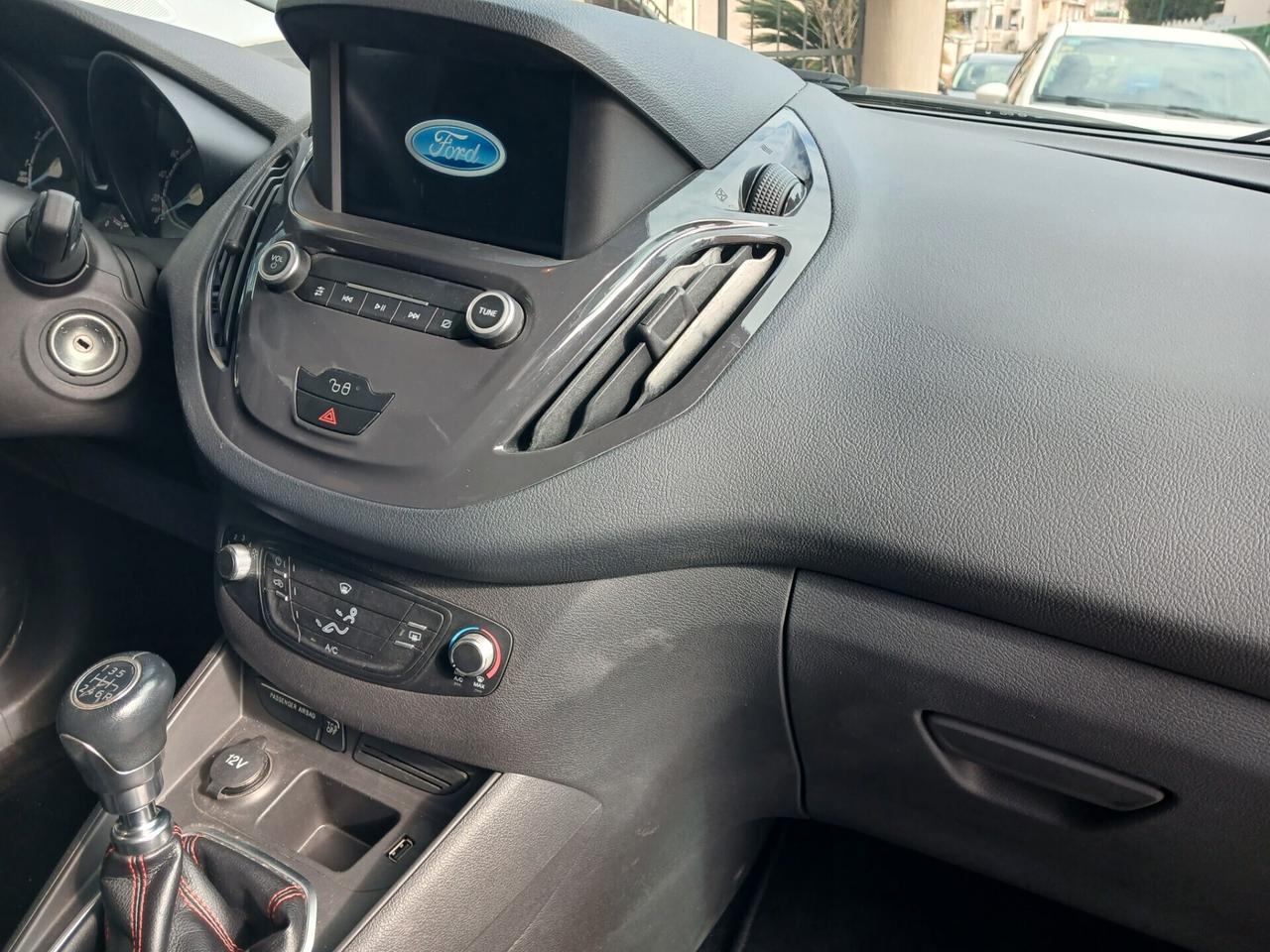 Ford Tourneo Courier 1.0 EcoBoost 100 CV Sport