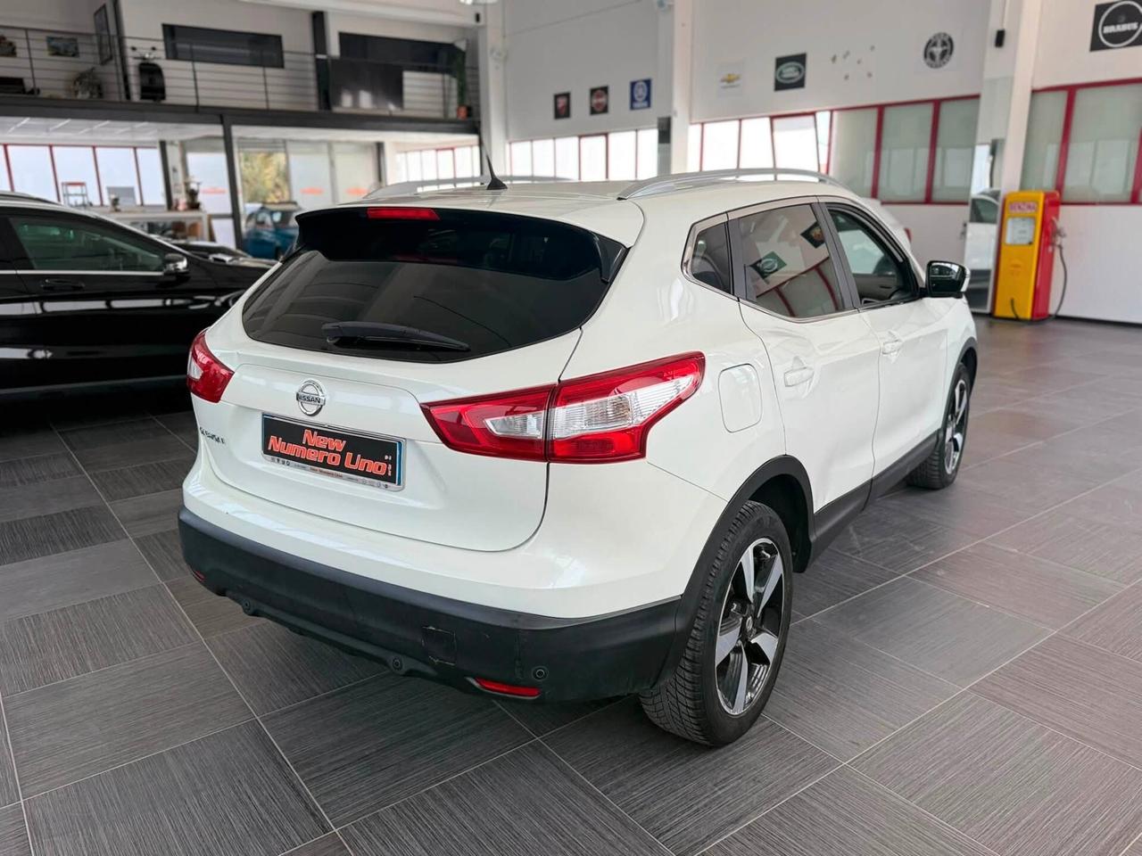 NISSAN QASHQAI 1.6 Automatica dCi 130cv Tekna 2016 N1