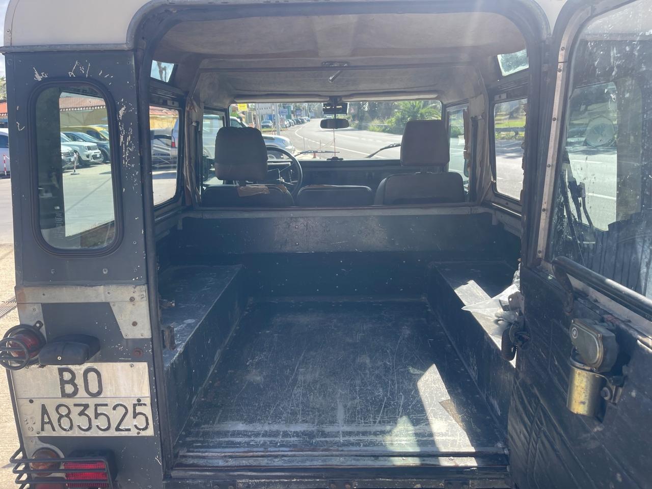 Land Rover Defender 90 diesel Hard-top